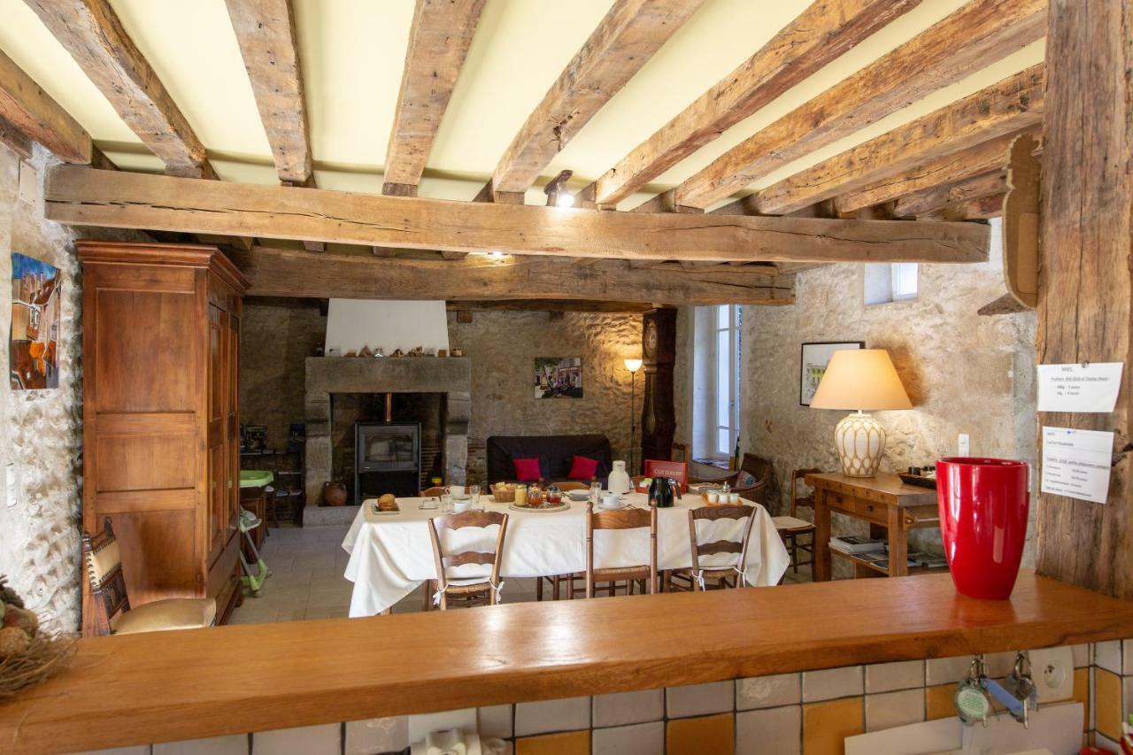 Bed and Breakfast Le Clos Tilia Clery-Saint-Andre Екстер'єр фото