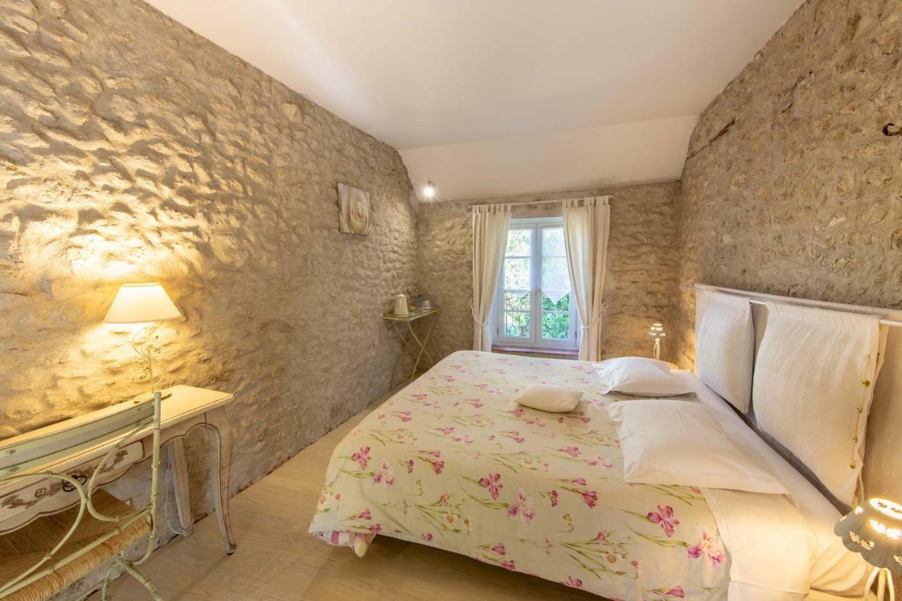 Bed and Breakfast Le Clos Tilia Clery-Saint-Andre Екстер'єр фото